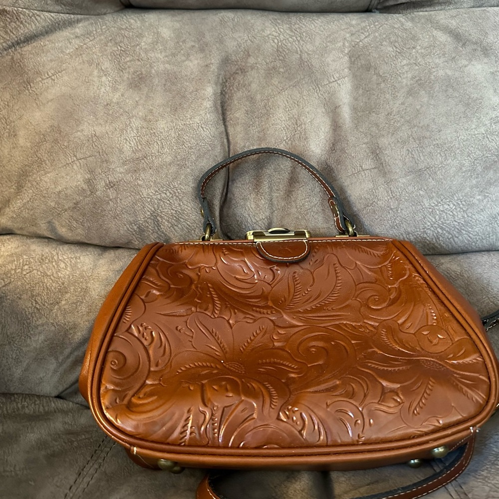 Medium size Patricia Nash purse, rich leather.
